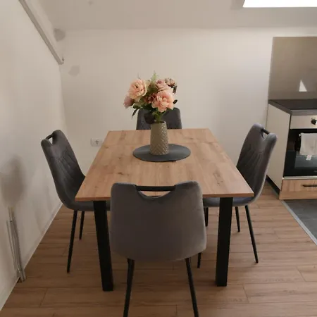 L&l Apartman-besplatan Parking, Wifi, Centar * Smederevska Palanka