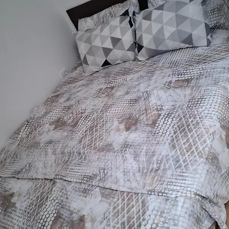 Apartment L&l Apartman-besplatan Parking, Wifi, Centar Smederevska Palanka