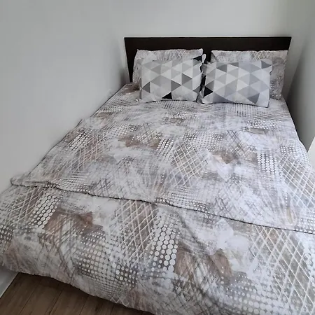 Apartment L&l Apartman-besplatan Parking, Wifi, Centar Smederevska Palanka